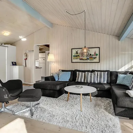 3 Bedroom Cozy In Casa vacanze *