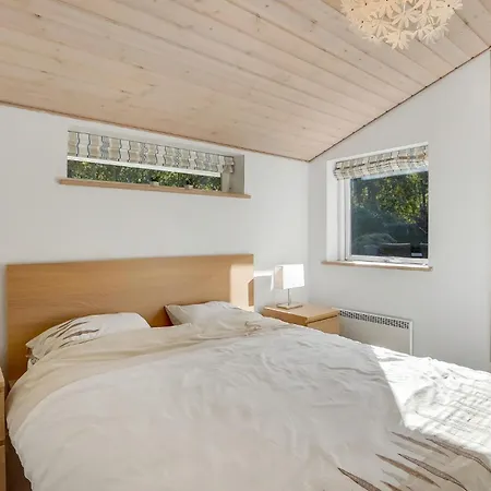 3 Bedroom Cozy In