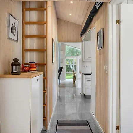 3 Bedroom Cozy In Casa vacanze