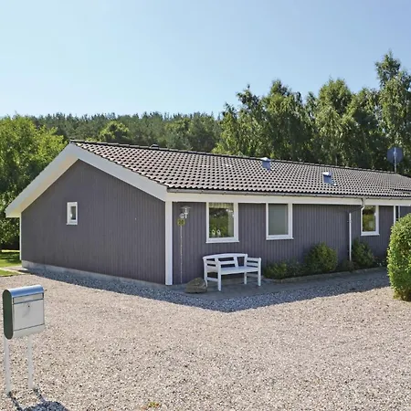 3 Bedroom Cozy In Ebeltoft