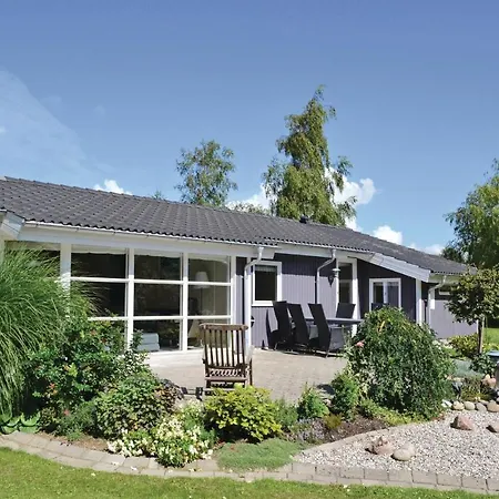 3 Bedroom Cozy In * Ebeltoft